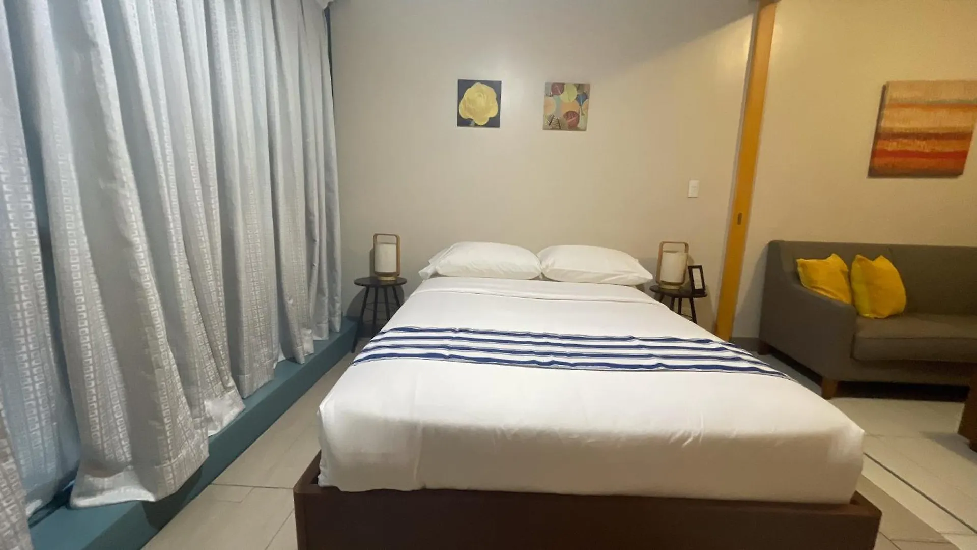 Full-Serviced Residential Apartment In One Uptown Residences, Bgc Manila