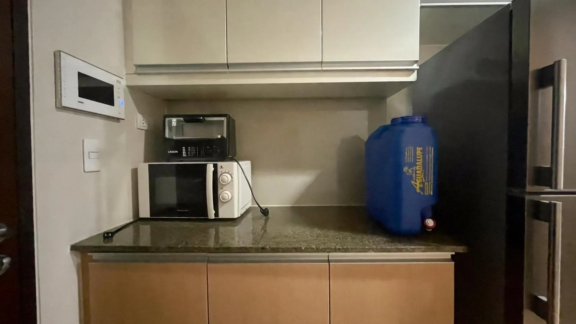 Full-Serviced Residential Apartment In One Uptown Residences, Bgc Manila Philippines