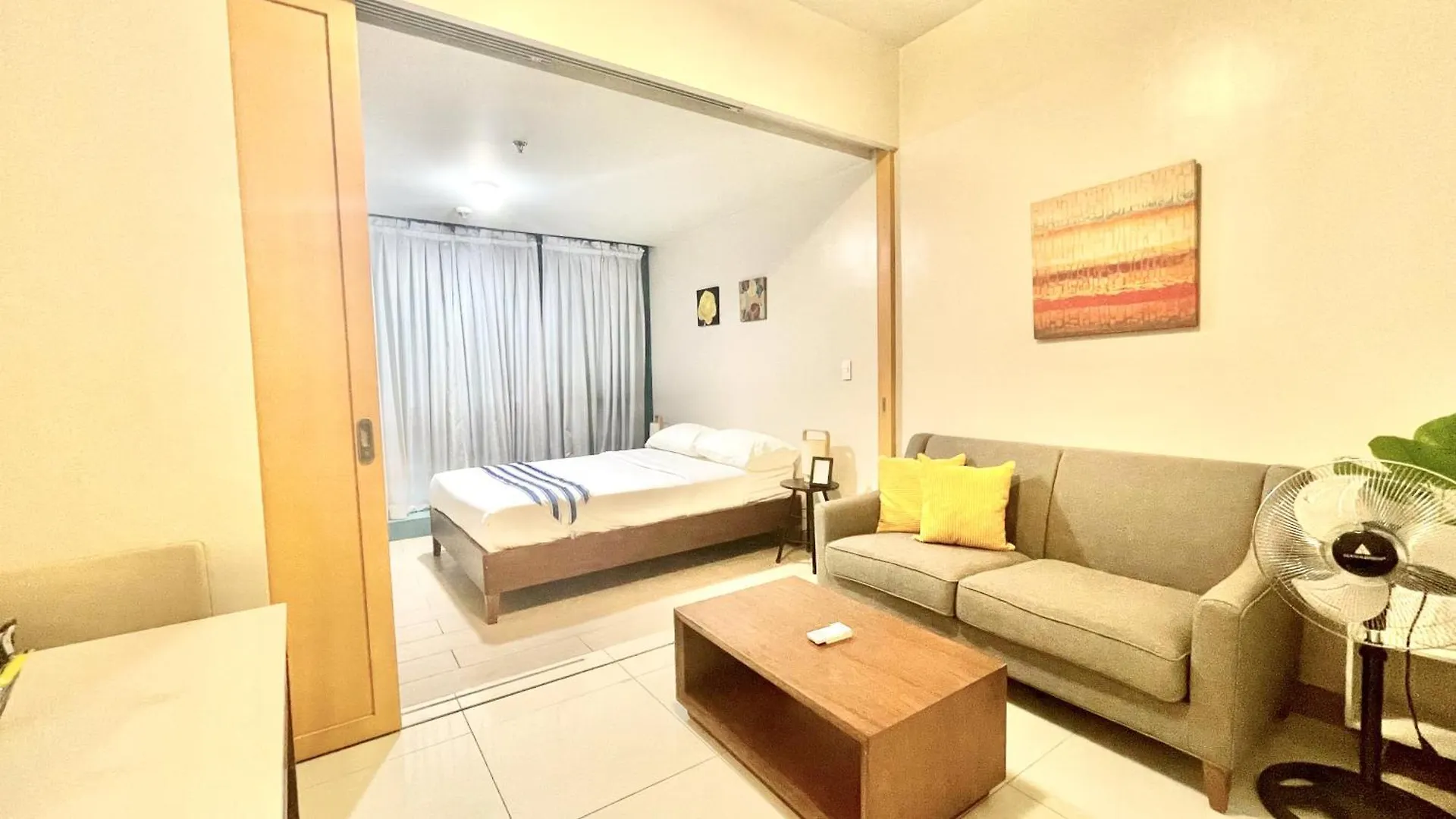 Aparthotel Full-Serviced Residential Apartment In One Uptown Residences, Bgc Manila