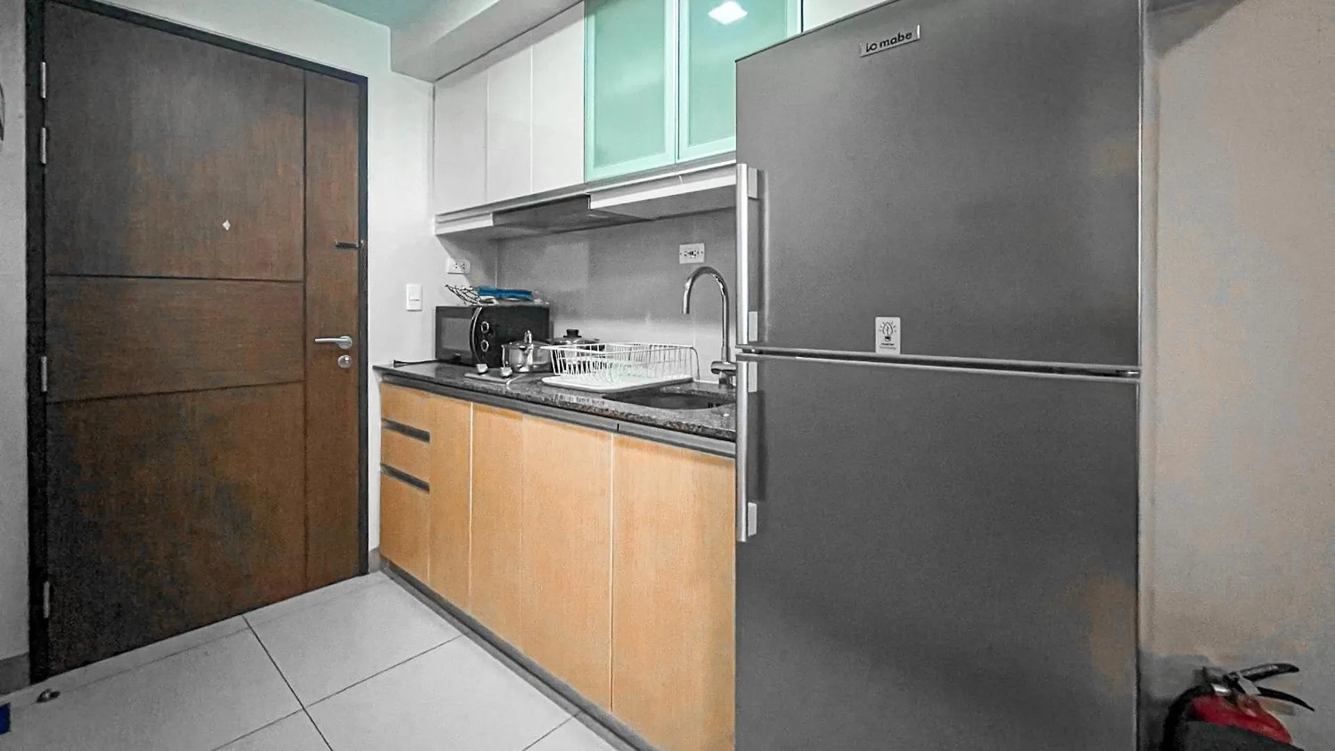 Full-Serviced Residential Apartment In One Uptown Residences, Bgc Manila Lägenhetshotell